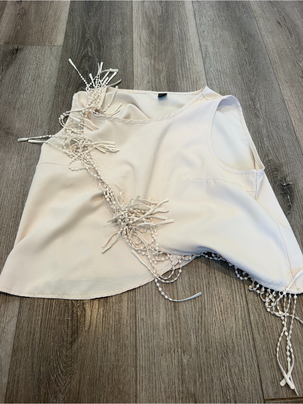 Neutral Tops Bundle - Picture 4 of 8